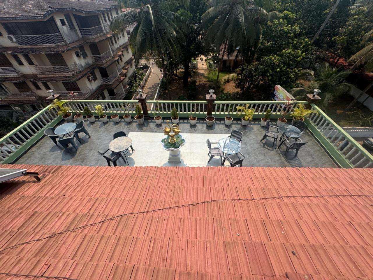 Vihaan Inn Guest House Calangute Zewnętrze zdjęcie